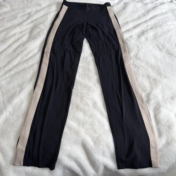 SHAN Canada Two Tone Pants Women’s Size 6 - Picture 5 of 8